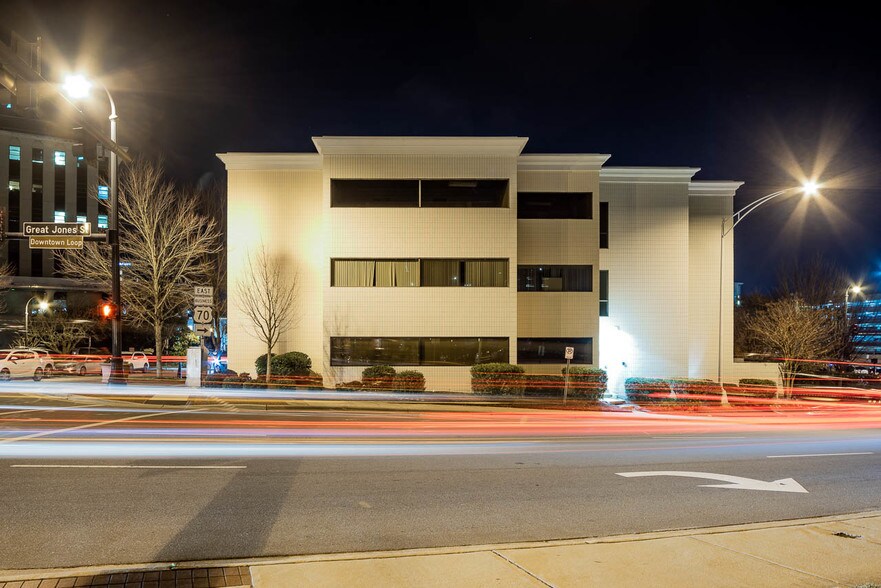 More Photos Of 433 W Main St, Durham Office For Lease