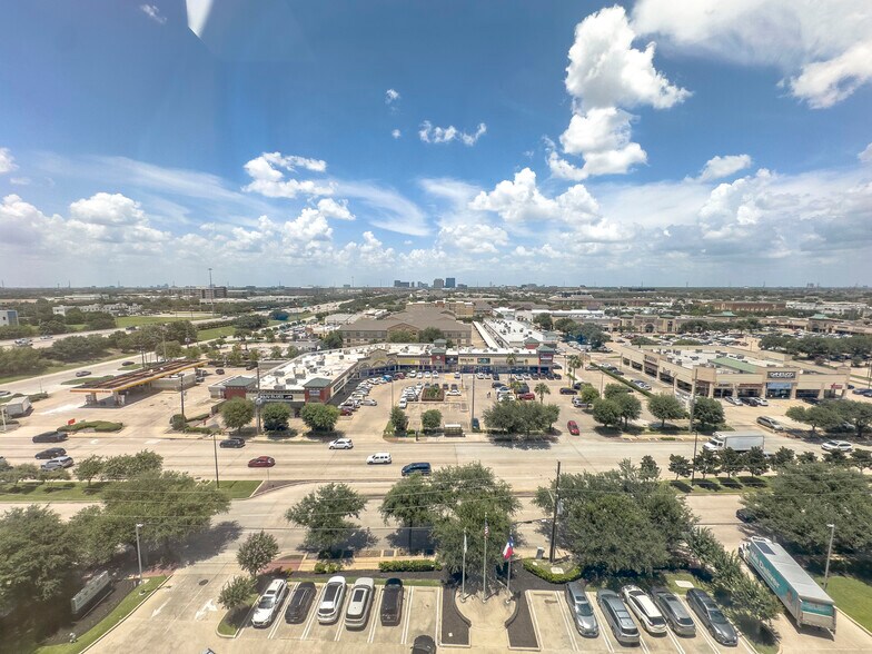 More Photos Of 9999 Bellaire Blvd, Houston Medical For Lease