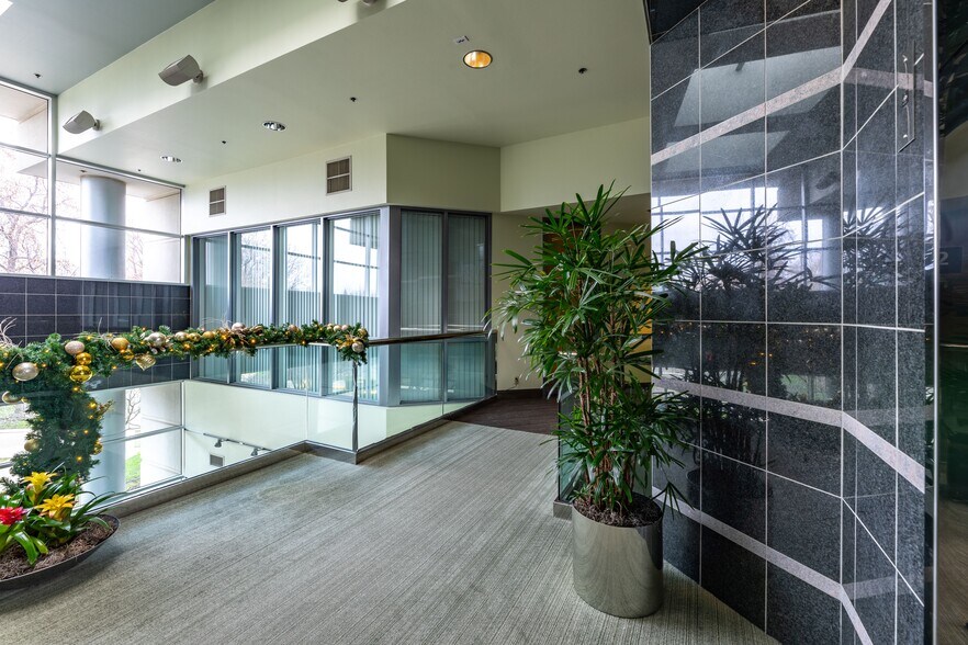 More Photos Of 2260 Douglas Blvd, Roseville Office For Sale