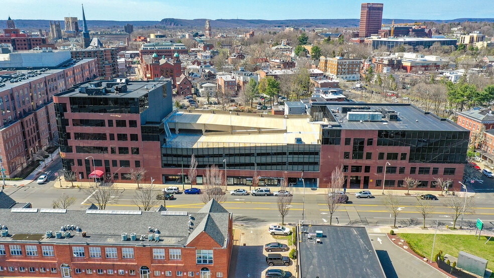 More Photos Of 700 State St, New Haven Office For Lease