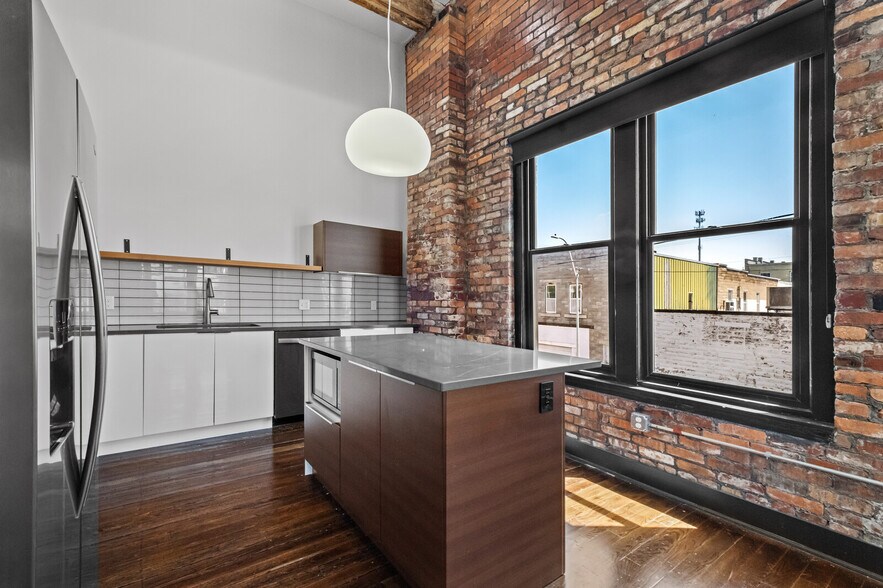 More Photos Of 124 S Joplin Ave, Joplin Warehouse For Sale