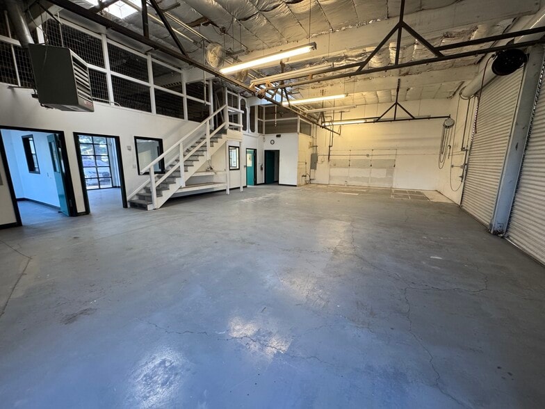More Photos Of 1110 Industrial Ave, Petaluma Warehouse For Sale