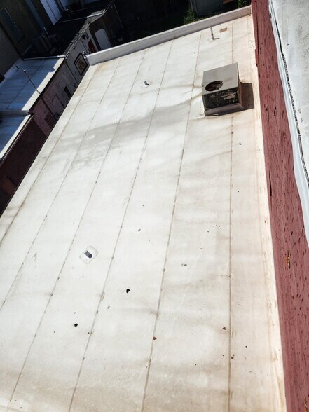 More Photos Of 110 Railroad St, Clyde Restaurant For Sale