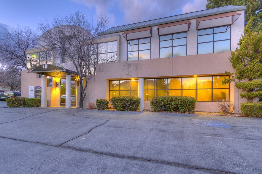 More Photos Of 499 W Plumb Ln, Reno Office For Sale