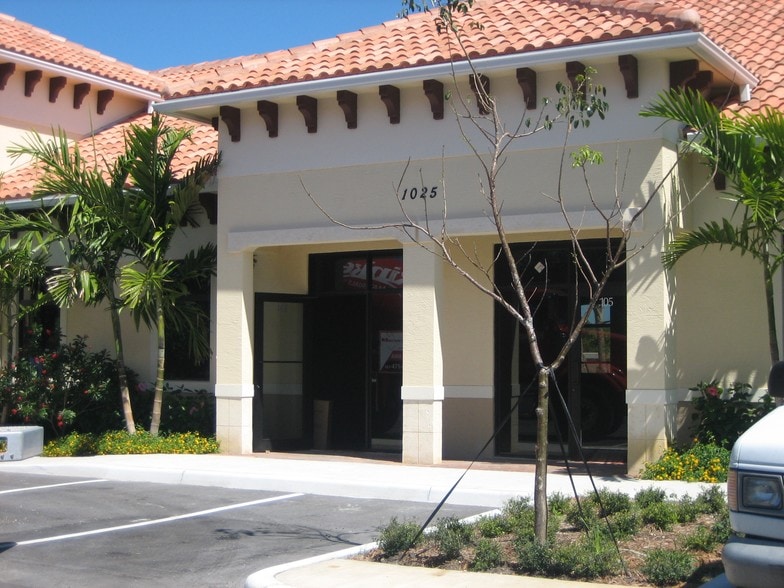 More Photos Of 1025 W Indiantown Rd, Jupiter Office For Lease