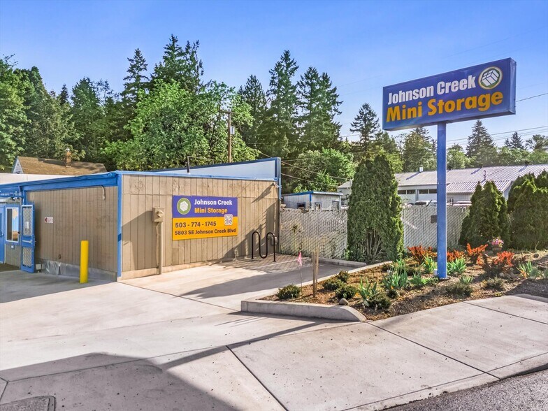 More Photos Of 5803 SE Johnson Creek Blvd, Portland Self Storage For Sale