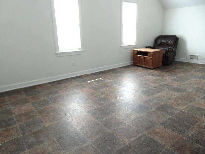 More Photos Of 2897 Mountain Industrial Blvd, Tucker Medical For Sale