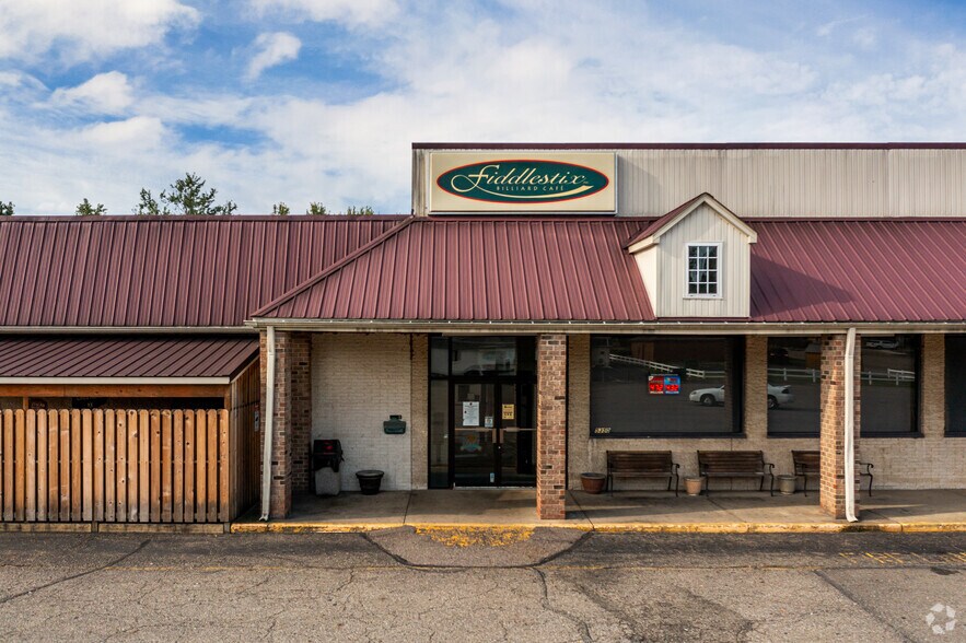 53805410 Fulton Dr NW, Canton, OH 44718 Retail For Lease