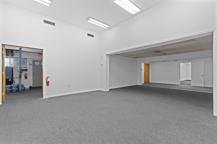 More Photos Of 75A New Brunswick Ave, Perth Amboy Office For Lease