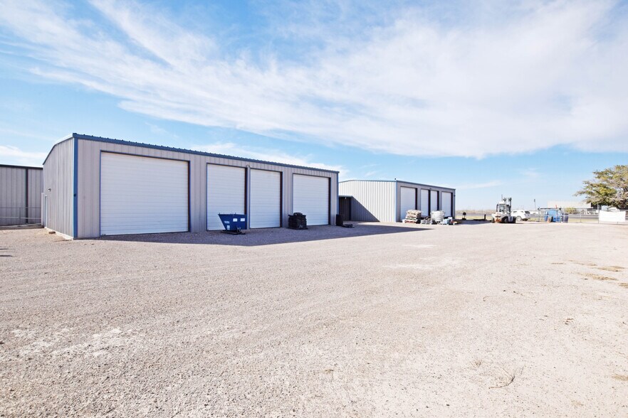 More Photos Of 12008 E Highway 158, Gardendale Industrial For Sale