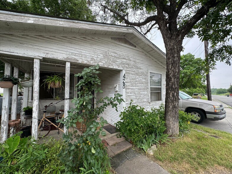Primary Photo Of 428 Runnels Ave, San Antonio Office For Sale