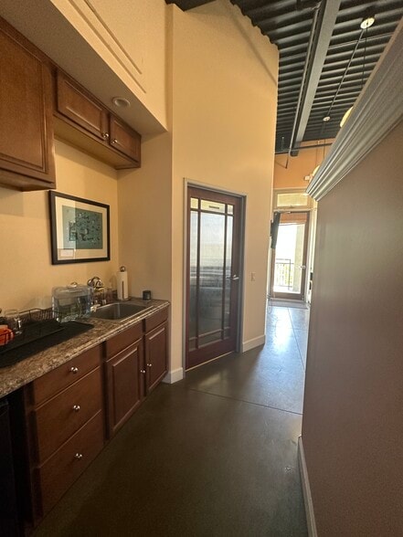 More Photos Of 1108 Sartori Ave, Torrance Office Residential For Sale