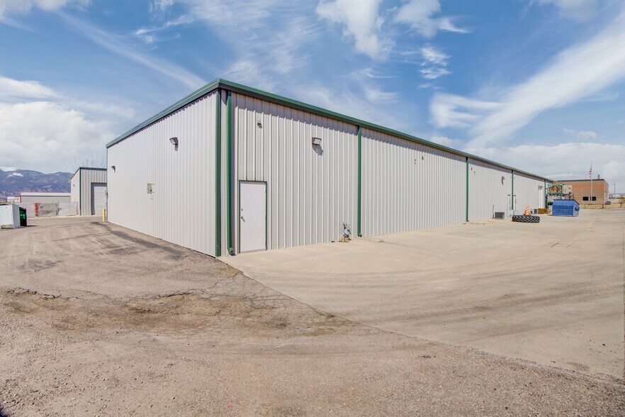 More Photos Of 5739 Observation Ct, Colorado Springs Warehouse For Lease
