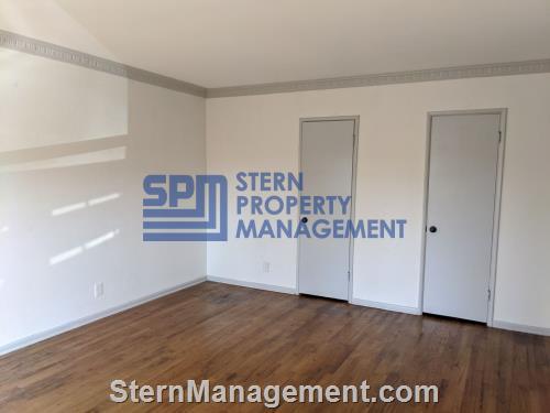 More Photos Of 6127 Romaine St, Los Angeles Apartments For Sale
