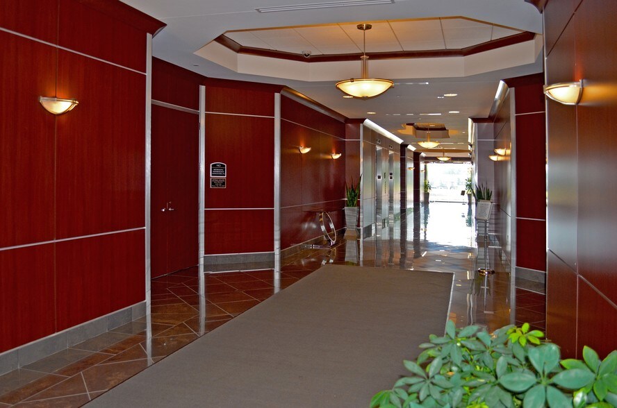 More Photos Of 150 Fairview Rd, Mooresville Medical For Lease