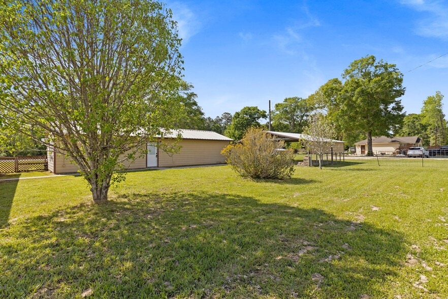 More Photos Of 22360 Highway 321, Cleveland Flex For Sale