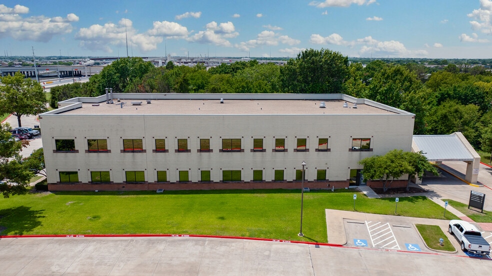 More Photos Of 1600 Republic Pky, Mesquite Unknown For Lease