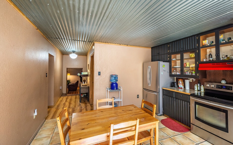 More Photos Of 627 Sudderth Dr, Ruidoso Hotel For Sale