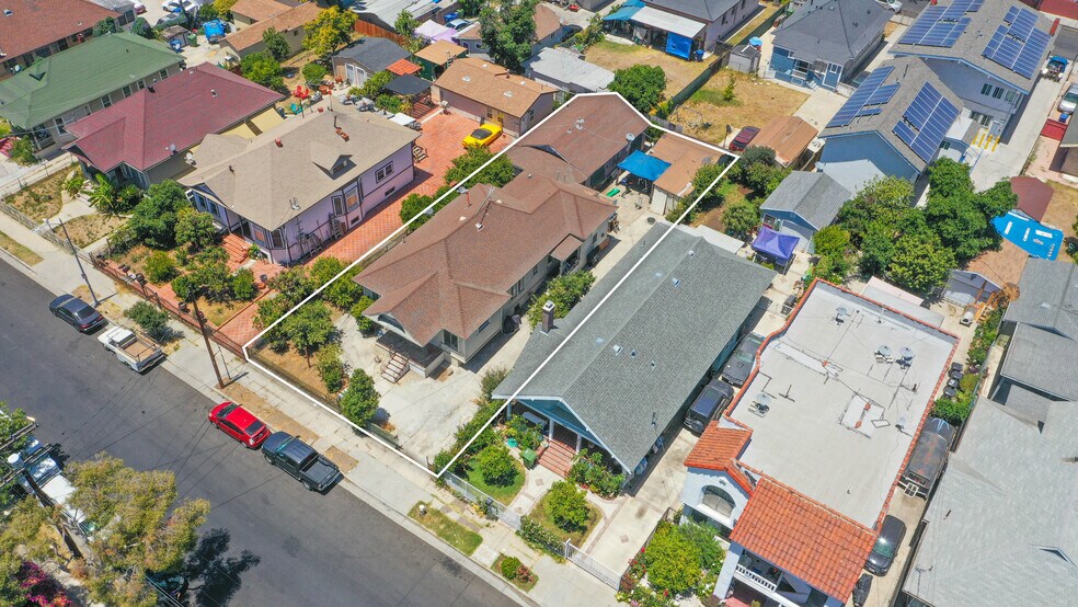 More Photos Of 1475 W 28th St, Los Angeles Apartments For Sale