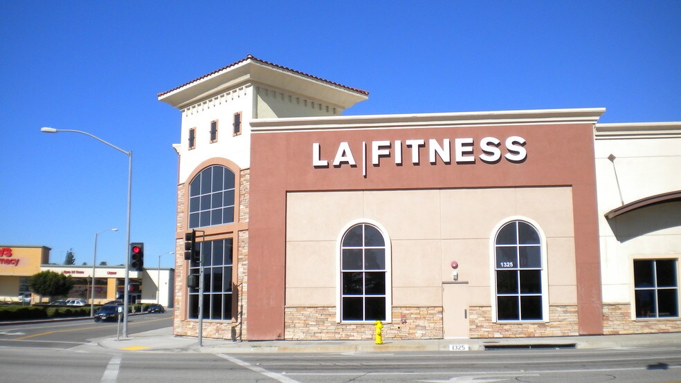 Primary Photo Of 1201 S Baldwin Ave, Arcadia Unknown For Lease