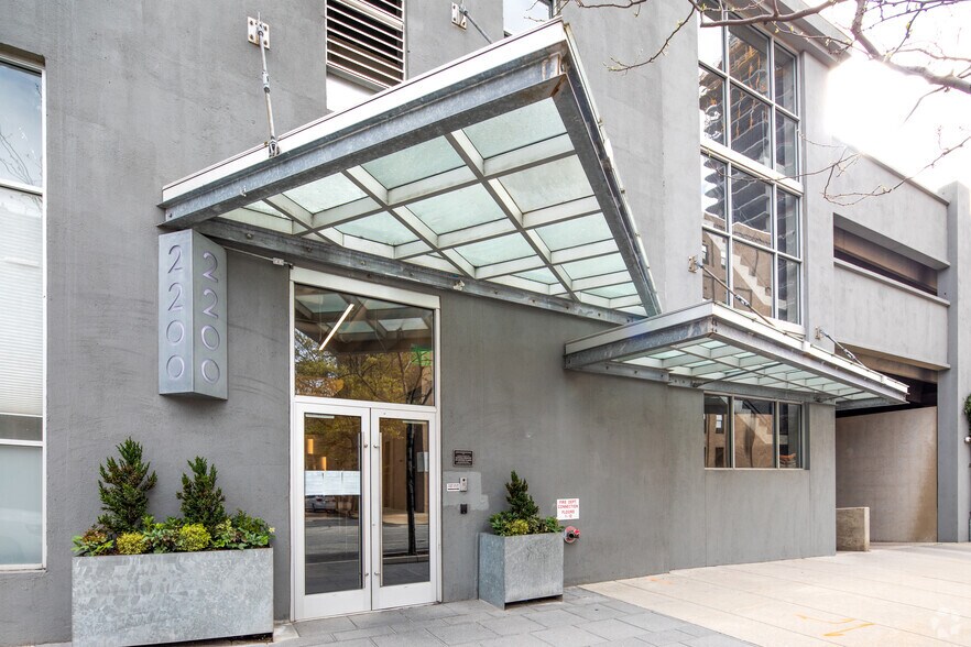 Primary Photo Of 2200 Arch St, Philadelphia Apartments For Sale