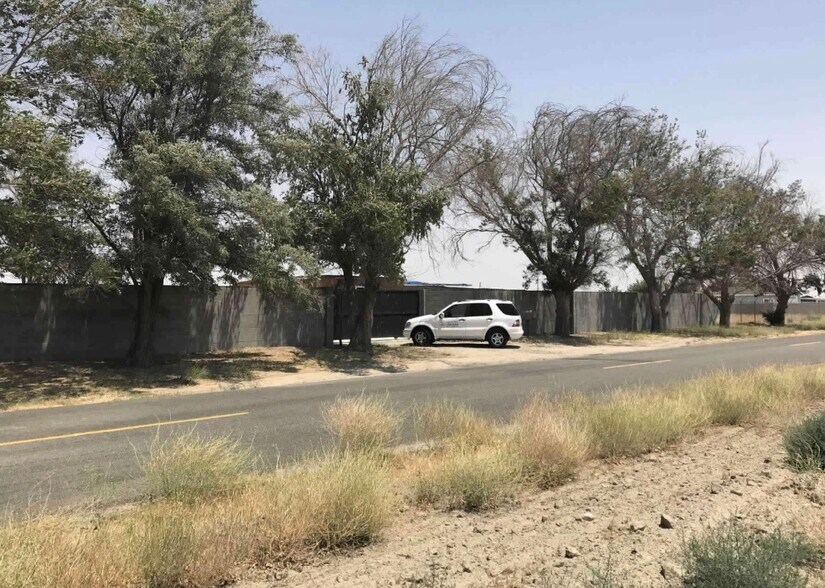 More Photos Of 9201 W Avenue A, Rosamond General Retail For Sale