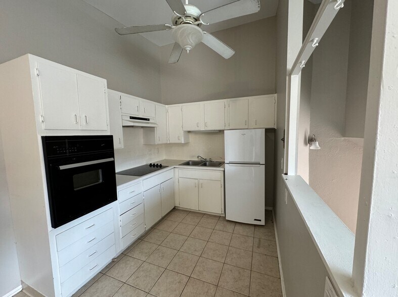 More Photos Of 5547 S Grant St, Littleton Apartments For Sale