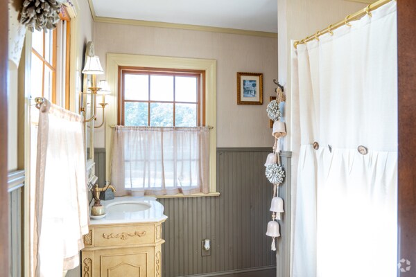 More Photos Of 172 Aldebaran Rd, Mathews Apartments For Sale