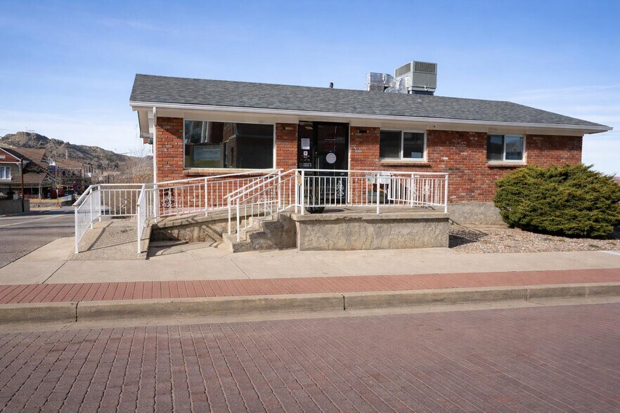 Primary Photo Of 403 E First St, Trinidad Office For Sale