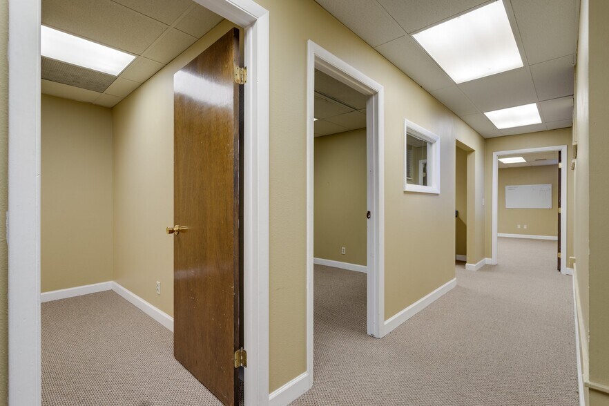 More Photos Of 5050 Edison Ave, Colorado Springs Office For Sale