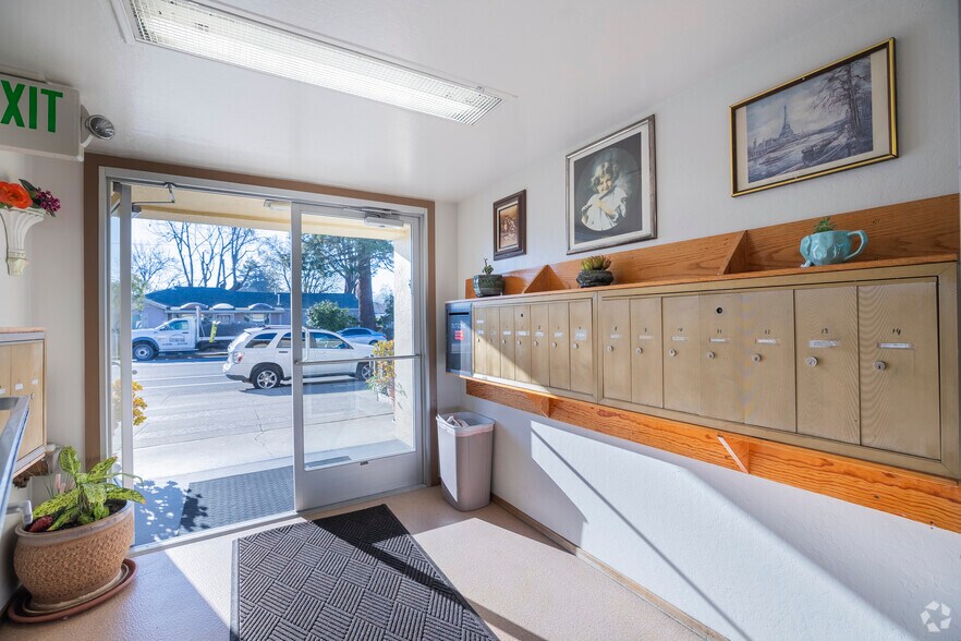 More Photos Of 2615 Marina Blvd, San Leandro Apartments For Sale