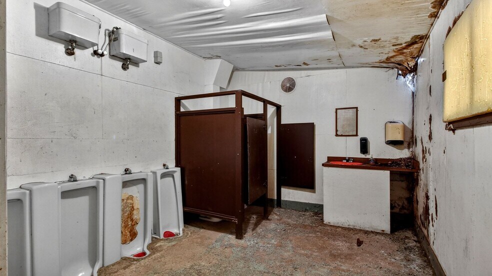 More Photos Of W15282 & W15304 State Highway 64, Gilman Lodge Meeting Hall For Sale