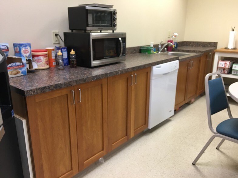 More Photos Of 1406 SE 164th Ave, Vancouver Office For Lease