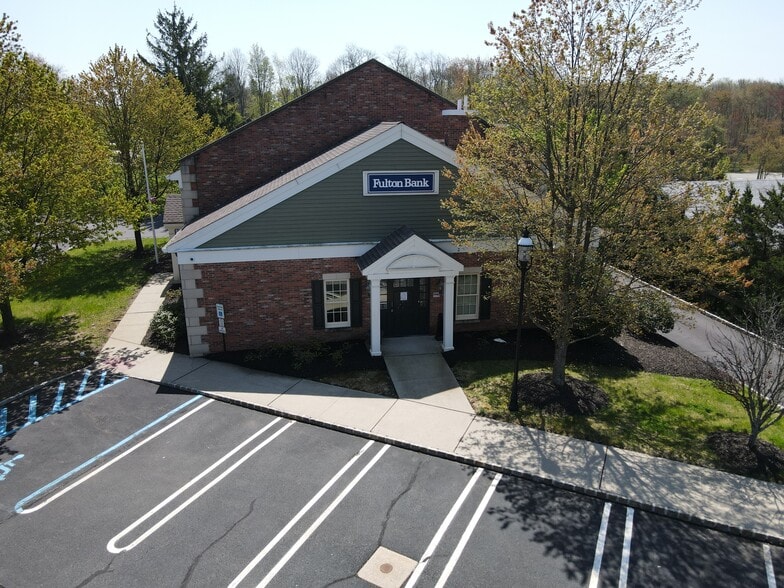 More Photos Of 510 Main St, Chester General Retail For Sale