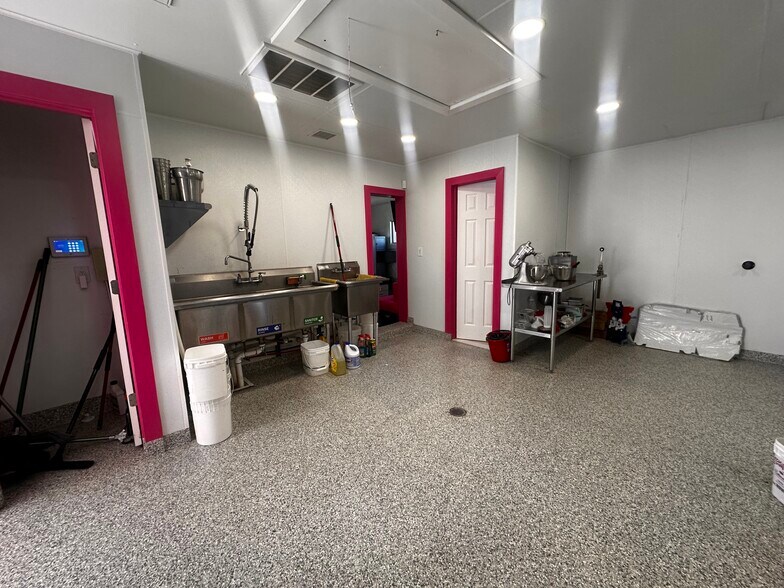 More Photos Of 640 Route 15, Sparta General Retail For Sale