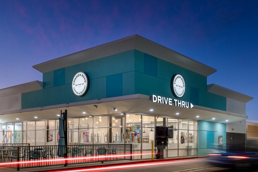 More Photos Of 7600-7680 Katy Fwy, Houston Unknown For Lease