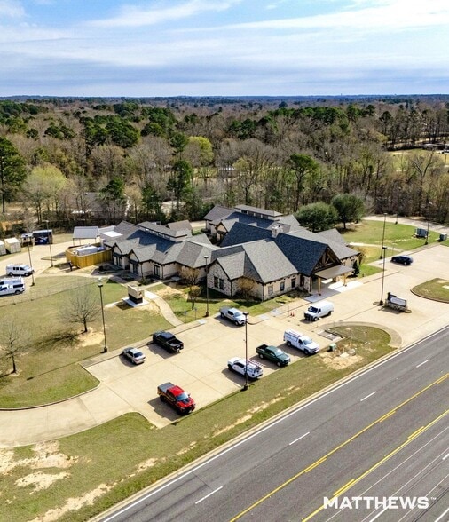 More Photos Of 5016 Gilmer Rd, Longview Medical For Sale