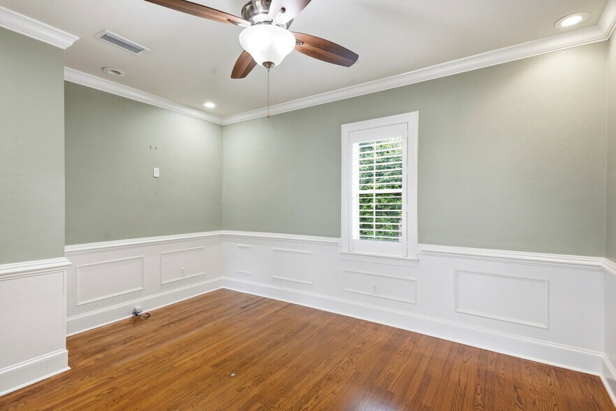 More Photos Of 537 E Park Ave, Tallahassee Office For Sale