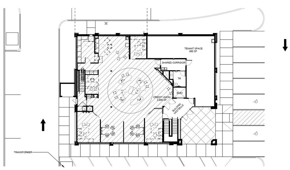 More Photos Of 1250 Highway 15 S, Hutchinson Office For Lease