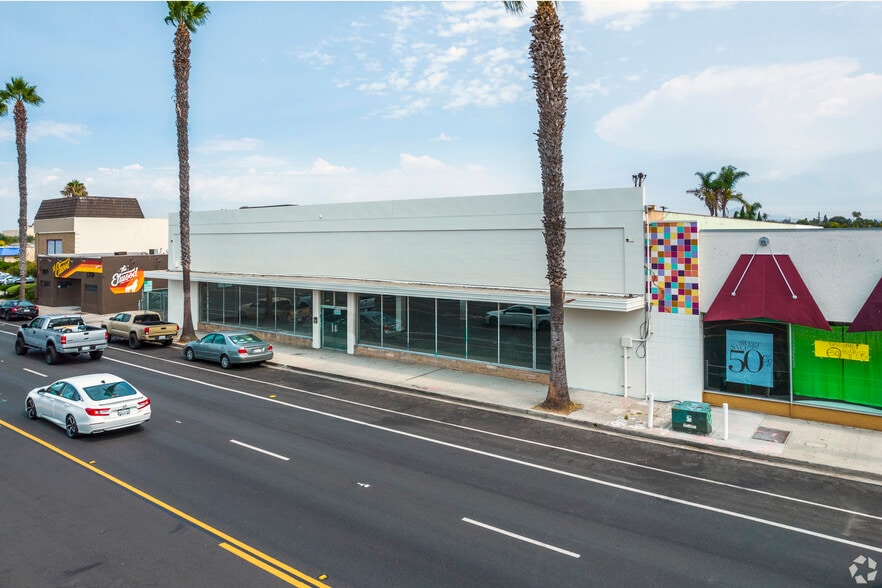 More Photos Of 733 Broadway, Chula Vista Storefront For Sale