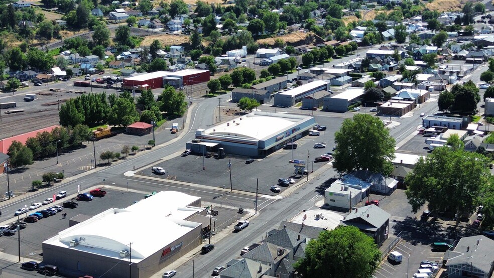 More Photos Of 336 SW Emigrant Ave, Pendleton Storefront For Sale