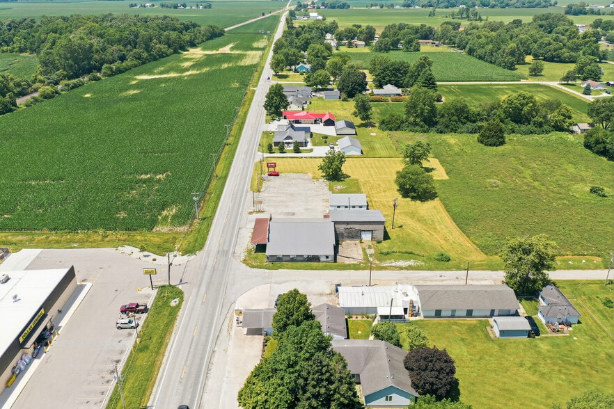 More Photos Of 7874 E State Road 28, Elwood Flex For Sale