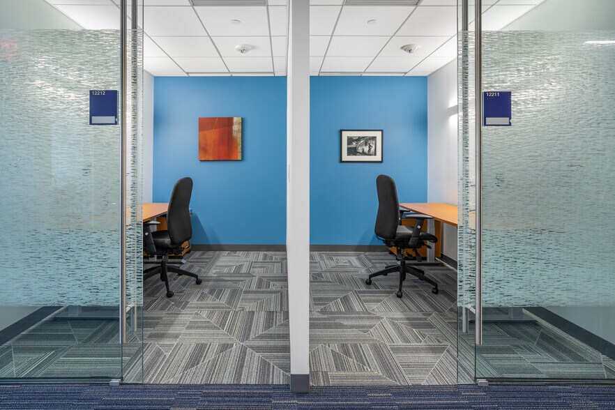 More Photos Of 1400 Crystal Dr, Arlington Office For Lease