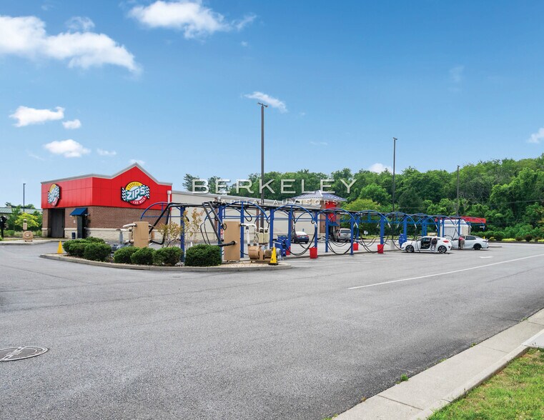 More Photos Of 4035 Challenger Ave NE, Roanoke Carwash For Sale