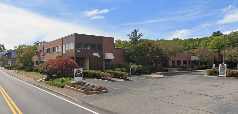 Primary Photo Of 135-145 Wood Rd, Braintree Light Distribution For Lease