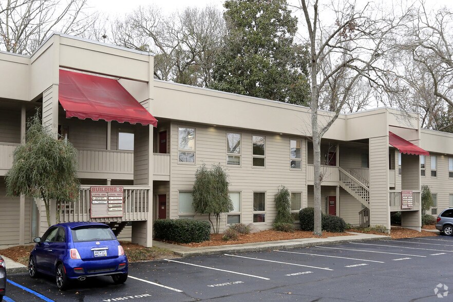 More Photos Of 3 Gamecock Ave, Charleston Office Residential For Lease