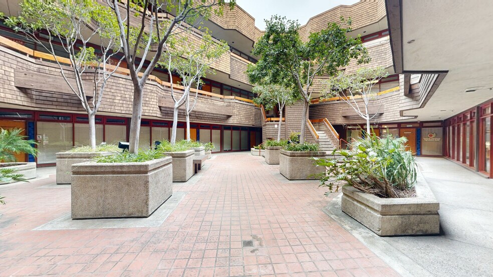 More Photos Of 1545 Hotel Cir S, San Diego Unknown For Lease