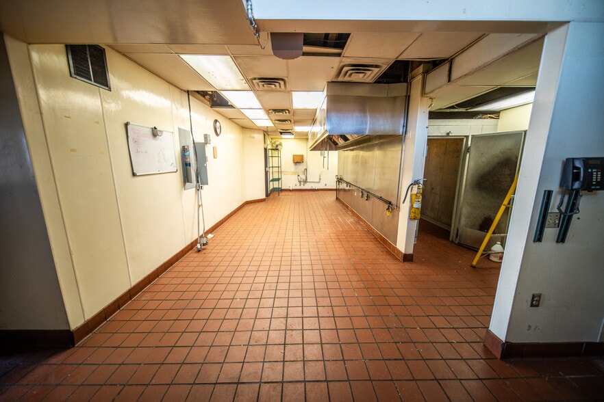 More Photos Of 100 Sibley St, Hastings Restaurant For Sale