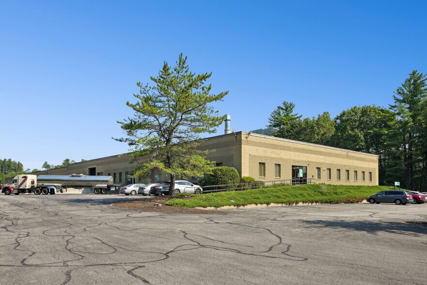 More Photos Of 16 Esquire Rd, North Billerica Research And Development For Lease