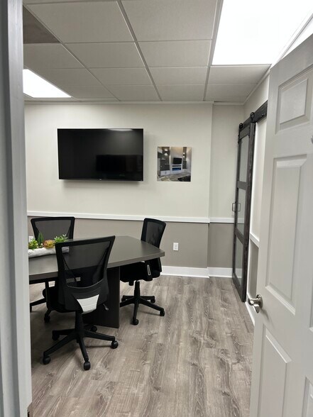 More Photos Of 1818 Michigan Ave, Panama City Medical For Sale